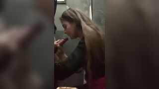 Kate Met on ​Z​oneFu​​ck​​ C​om​ Give Public Toilet Blowjob