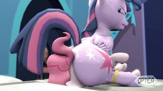 Twilight dominates pinkie