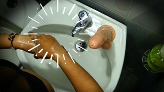 Sinks in the most Pleasant Way. come Join me with my Friend and Masturbate