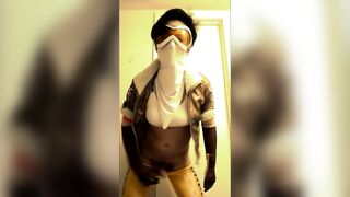 Tracer Cosplay Tease