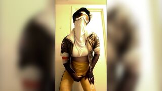 Tracer Cosplay Tease