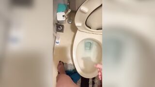 Uncensored　masterbation Toilet Gay Teen