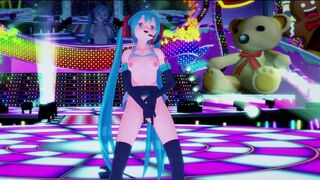 Hatsune Miku Fingering On Stage & Squirting On The Crowd