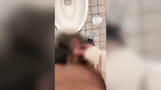 【パイパン・パイチン】コンビニのトイレでオシッコしてたら誰か来て焦ったｗ HENTAI ASIAN JAPANESE BOY