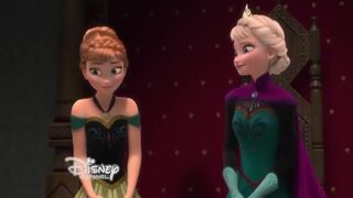 Princess Anna and Lesbian Sex with a Big-breasted Woman | Disney Princess